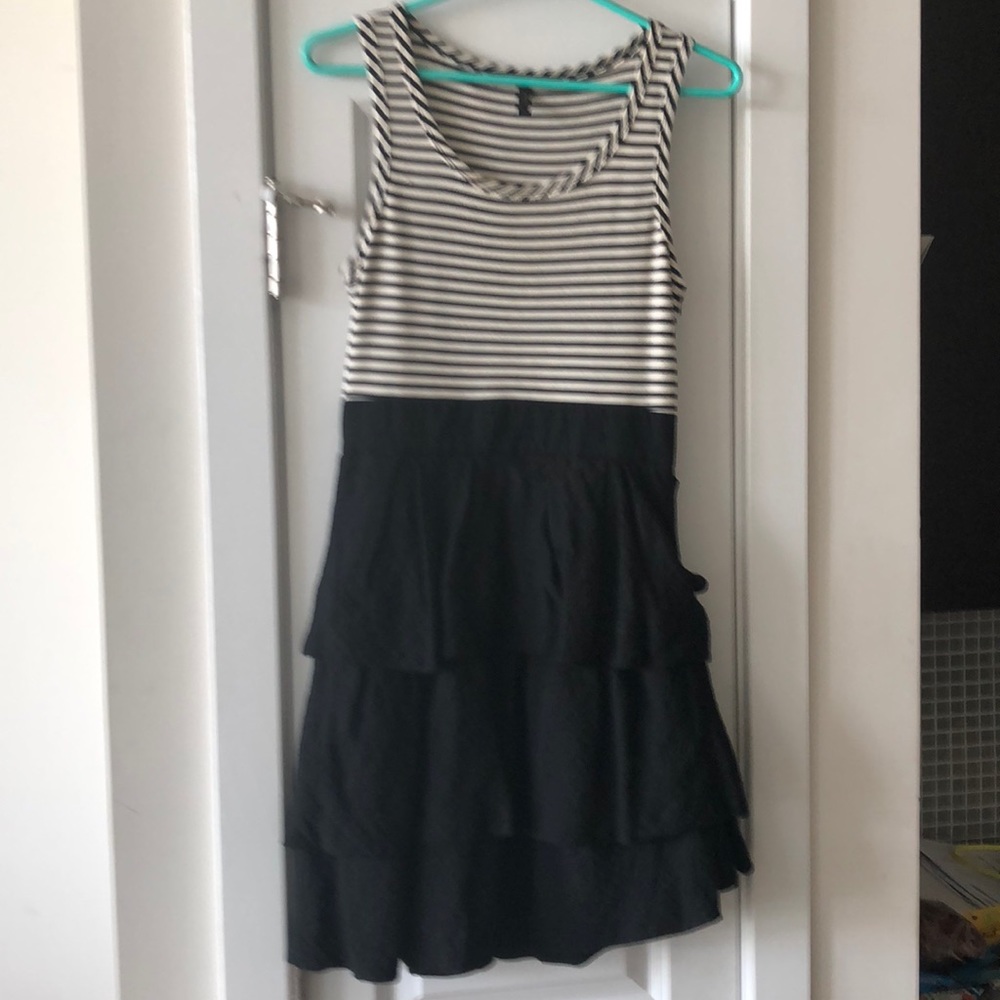 BCBG dress size 4
